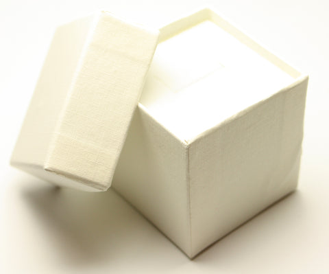 Ivory Square Jewellery Gift, Ring, Earing Box 5x5x5cm TRC173