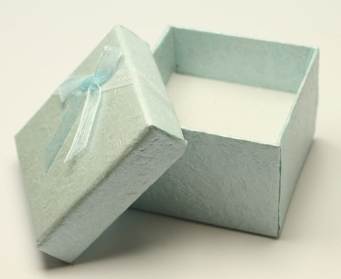 Mint Green Perlised Square Jewellery Gift, Ring, Earing Box with Light Green Bow 5x5x3.5cm TRC181